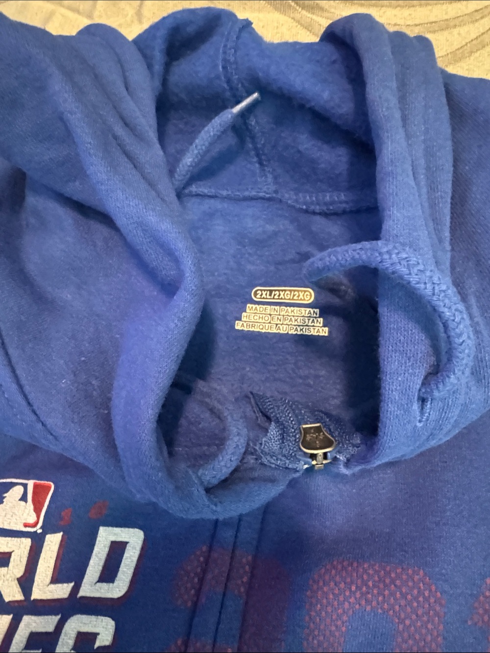 Majestic Royal Blue Chicago Cubs 2016 World Series Champions Zip Hoodie - Picture 2 of 2